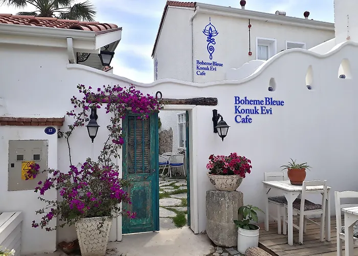 Bohemebleue Hotel