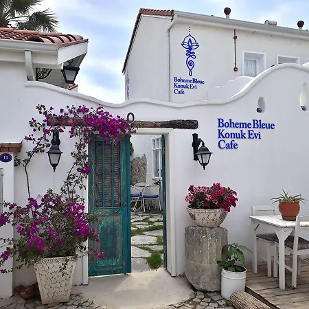 Bohemebleue Hotel