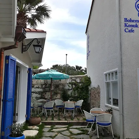 Hotel Bohemebleue *